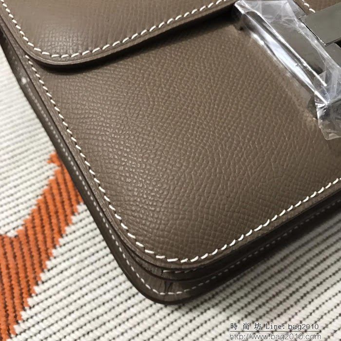 HERMES愛馬仕 H空姐包 進口原廠EP皮 頂級蜜蠟製作 街拍必備單品 大象灰金銀 單肩斜挎包  Ama1576